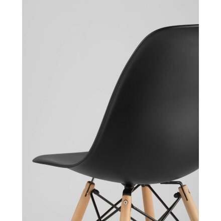 Стул Eames SIMPLE DSW черный, литой полипропилен, стальной каркас, натуральный массив бука 