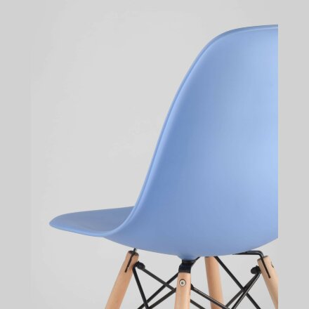 Стул Eames Eames SIMPLE DSW голубой, литой полипропилен, стальной каркас, натуральный массив бука 
